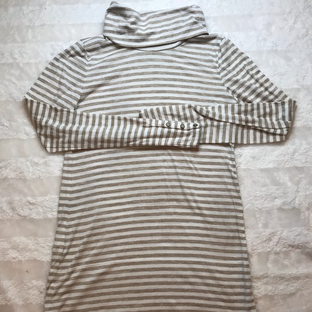 LOFT Turtle Neck Long Sleeve shirt